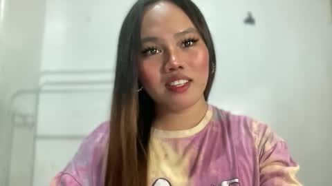 yourspecialgirl_rhea online show from 04.22.26