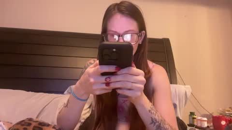 yourstrulylivy online show from 12.30.24