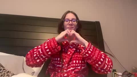 yourstrulylivy online show from 12.31.24