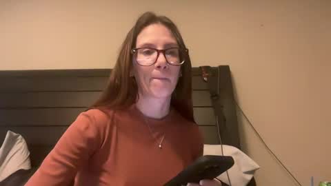 yourstrulylivy online show from 01.19.25