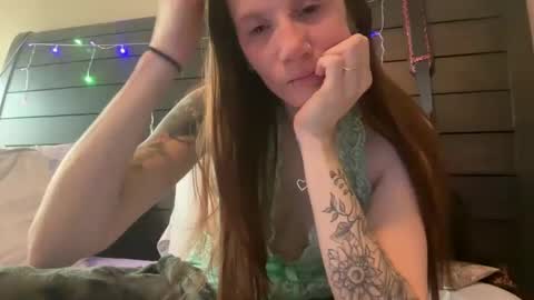 yourstrulylivy online show from 03.03.25