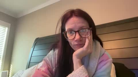 yourstrulylivy online show from 03.10.25