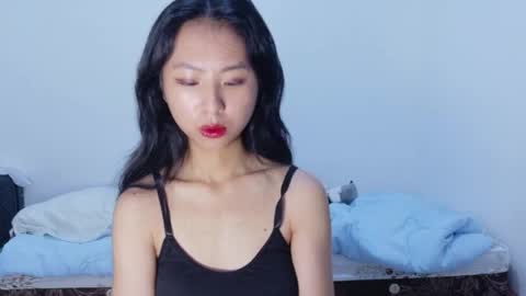 Snapshot of yoursweetestkiwi chatting on 04.27.26 Kiwi online show from 04.27.26