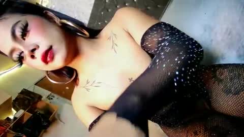 Snapshot of yoursweetfucking_andrea chatting on 10.14.25 yoursweetfucking_andrea online show from 10.14.25