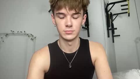 yoursweetyguy online show from 11.27.25