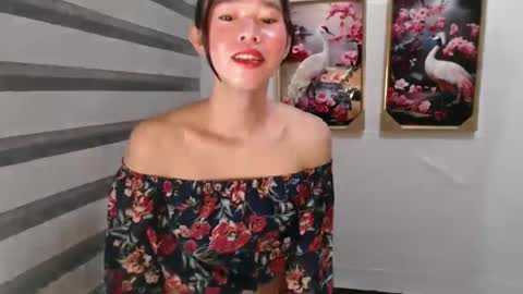 Snapshot of yourtinybunny chatting on 02.19.25 yourtinybunny online show from 02.19.25