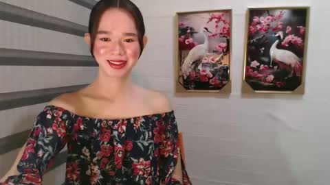 Snapshot of yourtinybunny chatting on 02.21.25 yourtinybunny online show from 02.21.25