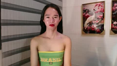 Snapshot of yourtinybunny chatting on 03.12.25 yourtinybunny online show from 03.12.25