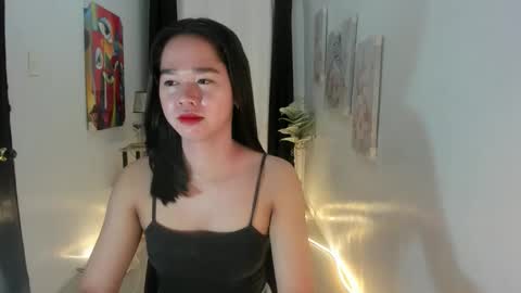 Snapshot of yourtinybunny chatting on 09.28.25 yourtinybunny online show from 09.28.25