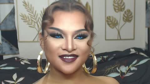 Snapshot of yourtrannyqueenxxx chatting on 05.22.26 Anastacia Grey online show from 05.22.26