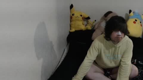 Snapshot of yourtrapuwu chatting on 02.04.25 yourtrapuwu online show from 02.04.25