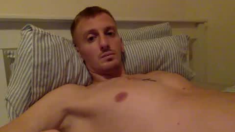 Snapshot of youruntoldwish chatting on 10.05.25 youruntoldwish online show from 10.05.25