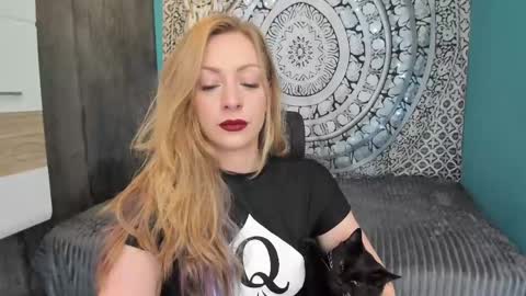 YourVenus00 -Follow my OF online show from 05.11.26