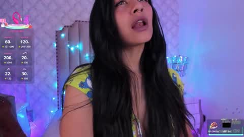 Snapshot of yourwishisme_val chatting on 12.14.25 Val online show from 12.14.25