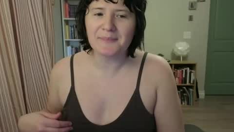 Rose Noire online show from 02.23.26