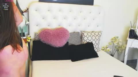 Snapshot of yssabel chatting on 03.18.26 Yssabel online show from 03.18.26