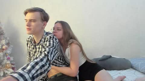 Yue Lang and Samm online show from 02.16.25