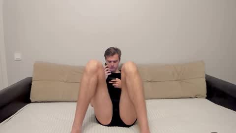 Yue Lang and Samm online show from 10.02.25