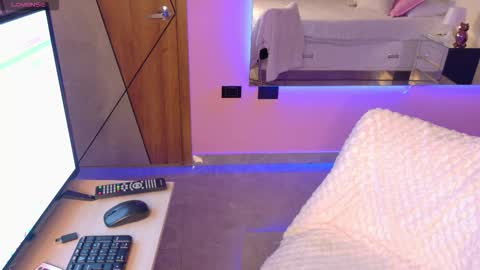 Yuki online show from 02.25.26