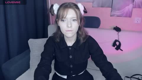 Snapshot of yukishine chatting on 05.11.26 YukiShine online show from 05.11.26