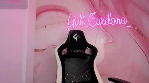 Yuliet online show from 10.30.25