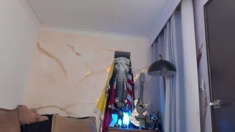 yulian 2811 online show from 03.23.26