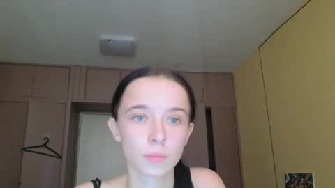 Snapshot of yuliastar chatting on 09.22.25 Yuliia online show from 09.22.25