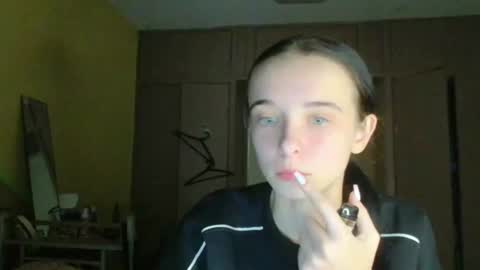 Snapshot of yuliastar chatting on 10.14.25 Yuliia online show from 10.14.25