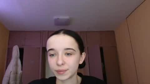 Snapshot of yuliastar chatting on 11.22.25 Yuliia online show from 11.22.25