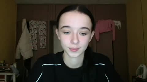 Snapshot of yuliastar chatting on 11.23.25 Yuliia online show from 11.23.25