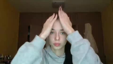 Snapshot of yuliastar chatting on 12.22.25 Yuliia online show from 12.22.25