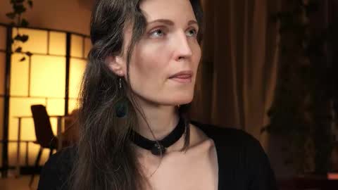 yulla dao online show from 11.18.25