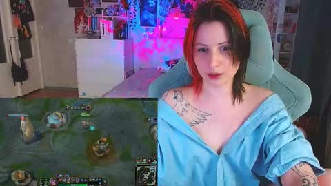 Snapshot of yum_neko_chan chatting on 03.03.26 Kris online show from 03.03.26