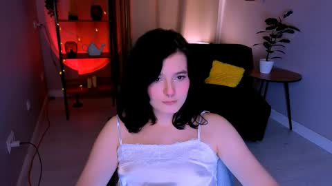 Yumi online show from 04.19.26