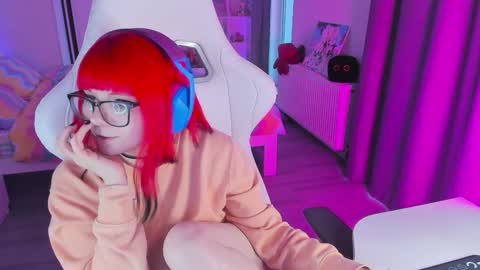 Snapshot of yumi_youkai chatting on 01.28.25 Yumi 3 online show from 01.28.25