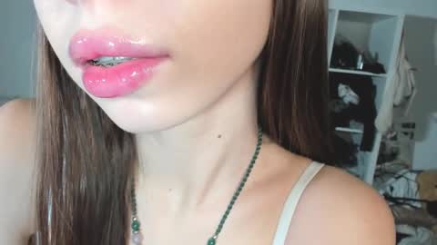 Snapshot of yumm__ chatting on 12.04.24 Im away next stream September 10 at 1400 Moscow time online show from 12.04.24