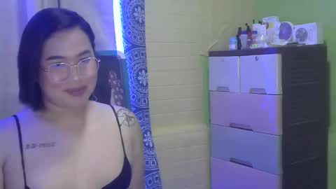 yummy_hardfucker online show from 01.30.25