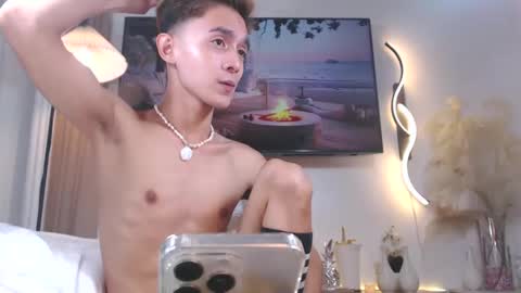 Justine online show from 01.12.25