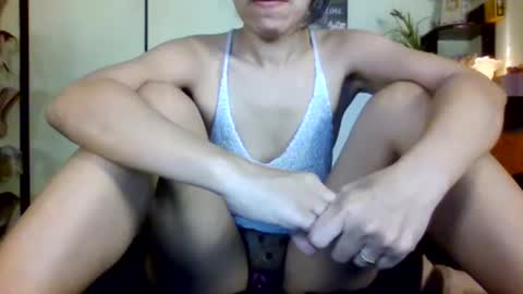 yummylheng online show from 01.15.25