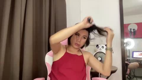 Snapshot of yummymjxx chatting on 02.06.25 yummymjxx online show from 02.06.25