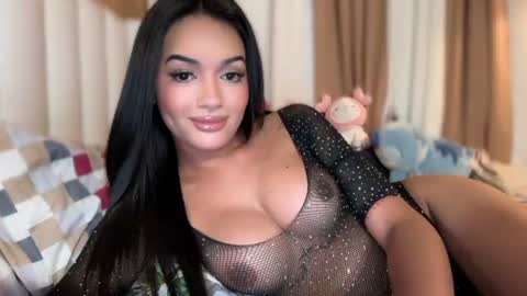 Goddes Renalyn online show from 06.25.26