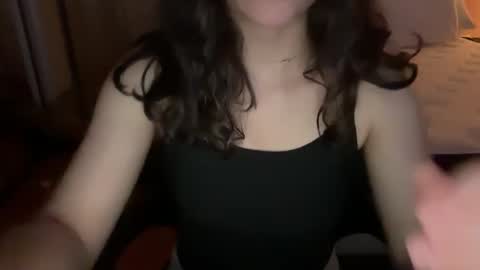 Snapshot of yummyybby chatting on 12.04.24 yummyybby online show from 12.04.24