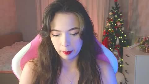 Snapshot of yuna_sunshy chatting on 12.16.25 Yuna online show from 12.16.25