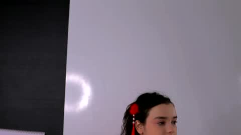 Snapshot of yunaharuno chatting on 05.14.26 YunaHaruno online show from 05.14.26