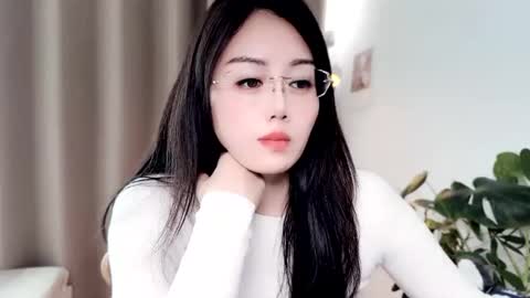 YunEr online show from 04.18.26