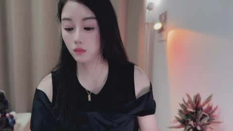 Snapshot of yuner0715 chatting on 05.11.26 YunEr online show from 05.11.26