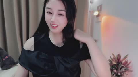 Snapshot of yuner0715 chatting on 05.11.26 YunEr online show from 05.11.26