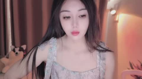 Snapshot of yuner0715 chatting on 06.08.26 YunEr online show from 06.08.26