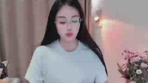 Snapshot of yuner0715 chatting on 06.12.26 YunEr online show from 06.12.26