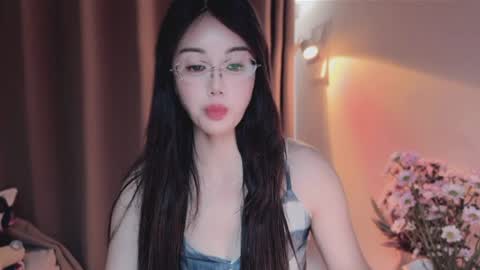 Snapshot of yuner0715 chatting on 06.14.26 YunEr online show from 06.14.26